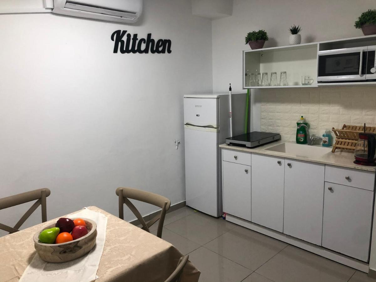 Rubin Apartment Eilat Esterno foto